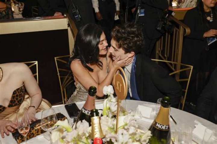 Timothee Chalamet And Kylie Jenner Kiss At The Golden Globes – Hollywood Life