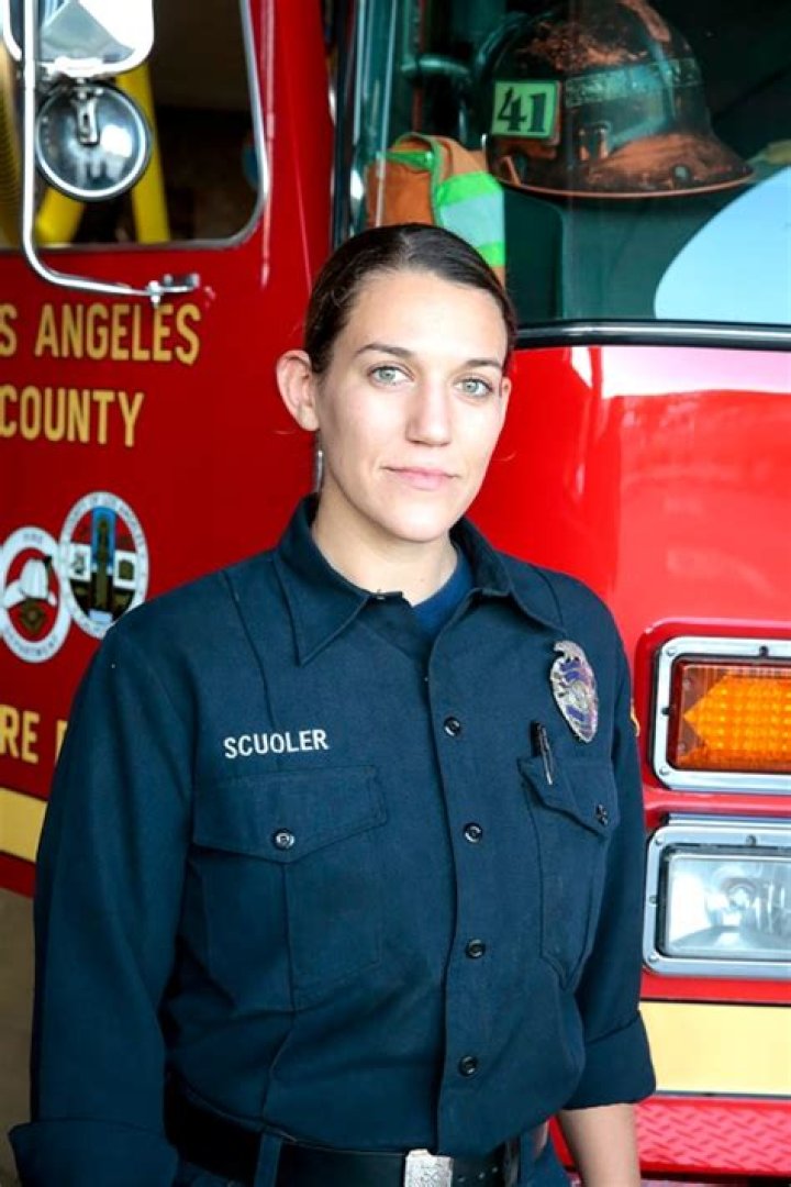 Meet The Real-Life ‘Chicago Fire’ – Hollywood Life