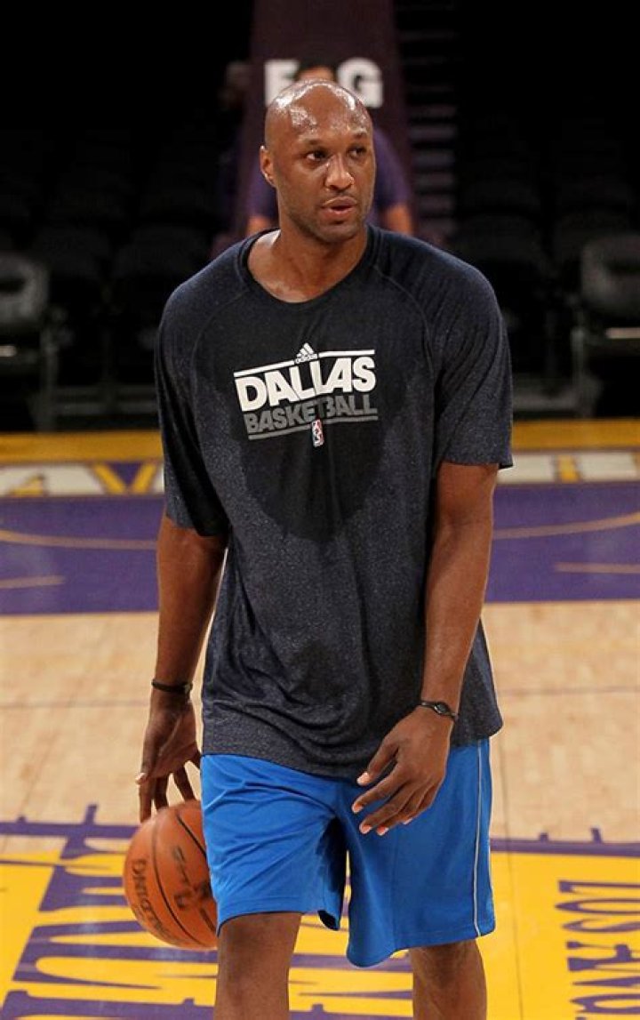 Lamar Odom: Check Into Rehab Once You’re Healthy, Even If Your Marriage Is Over