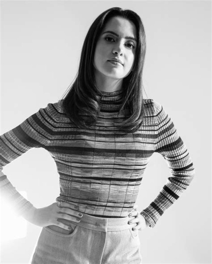 Laura Marano & Gregg Sulkin — Exclusive Portraits – Hollywood Life