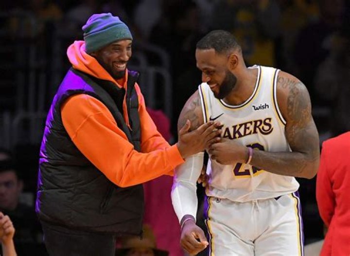 LeBron James Writes Moving Tribute To ‘Brother’ Kobe Bryant: ‘I’m Heartbroken & Devastated’