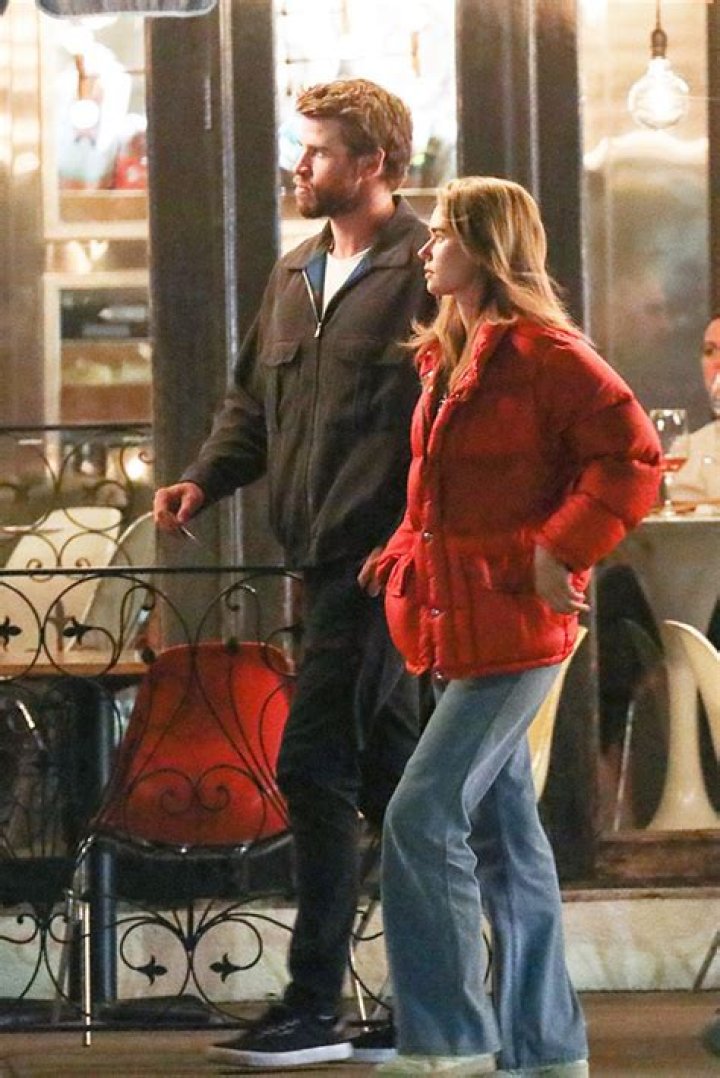 Liam Hemsworth’s Family Hoping He’ll ‘Settle Down’ & ‘Start A Family’ With Girlfriend Gabriella Brooks ‘Soon’