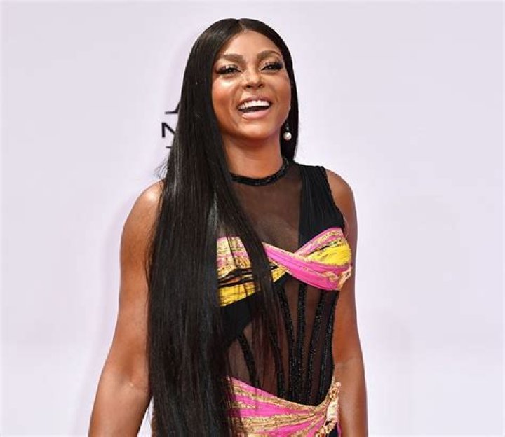 Lil Nas X Shades BET Awards On New Song ‘Late To Da Party’: Listen – Hollywood Life