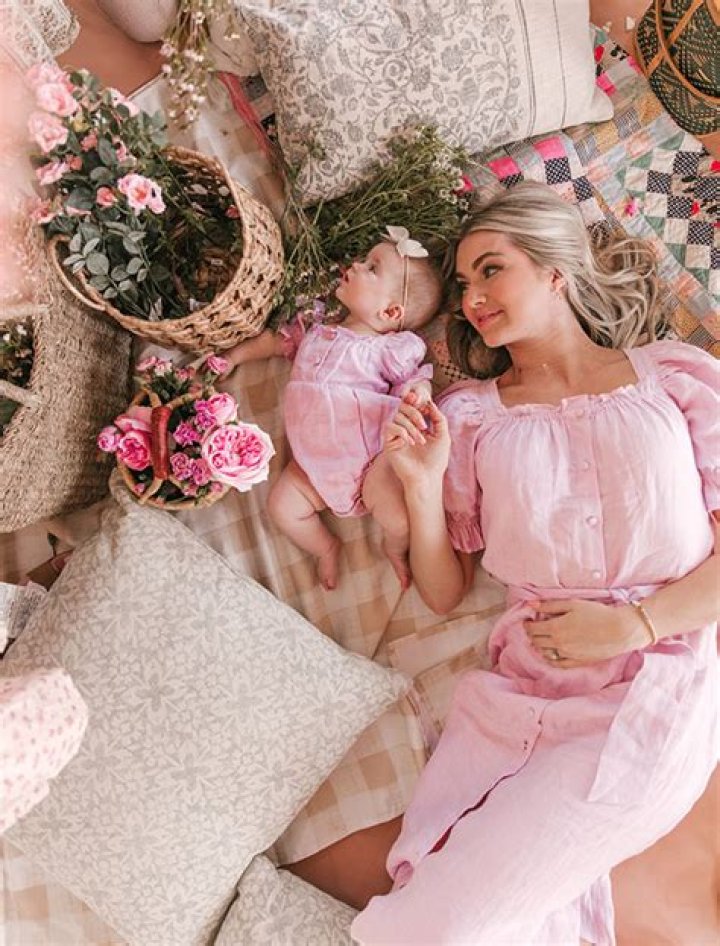 Lindsay Arnold Slams Mom Shamers & Reveals Why They ‘Won’t Stop’ Her From Sharing Pics Of Sage, 6 mos.