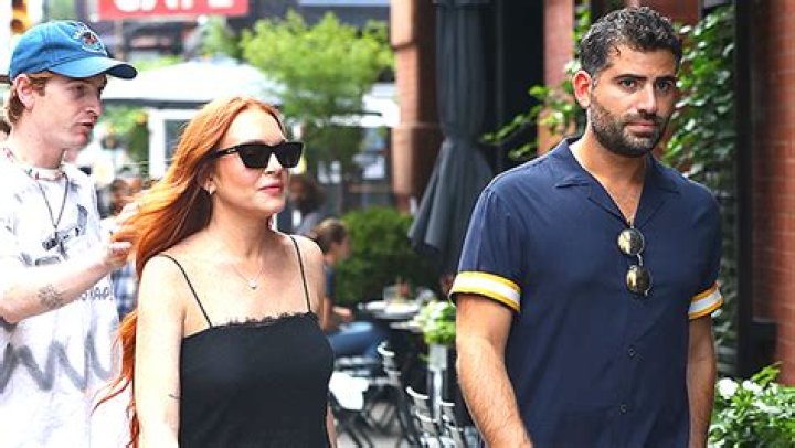 Lindsay Lohan & New Husband Bader Shammas Take A NYC Trip: Photos – Hollywood Life