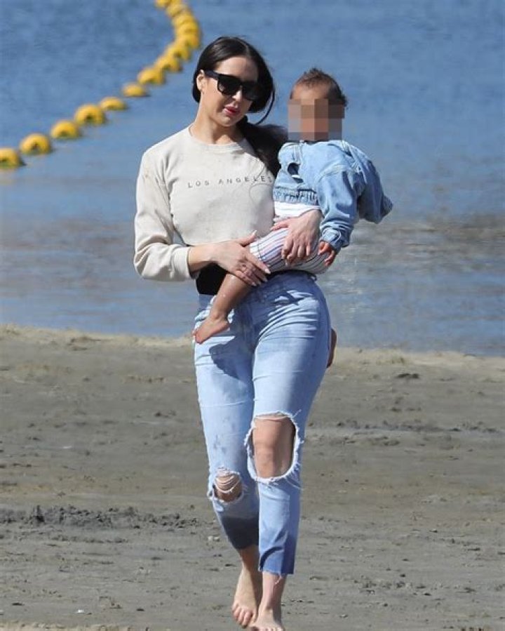 Maralee Nichols Shows Off Baby Son Theo In New Photo – Hollywood Life