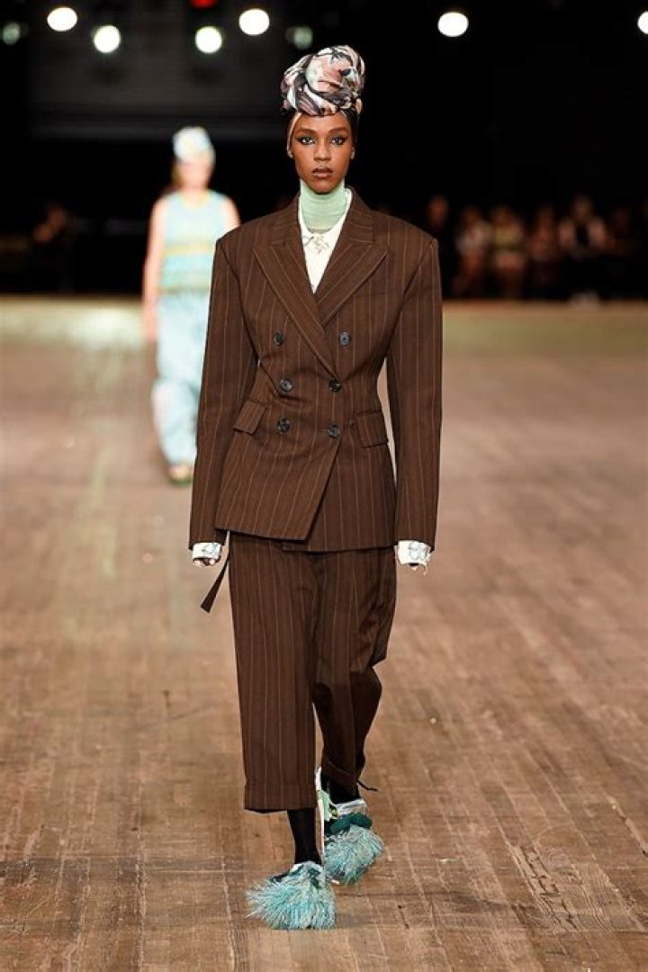 Marc Jacobs NYFW Show — SEE PICS