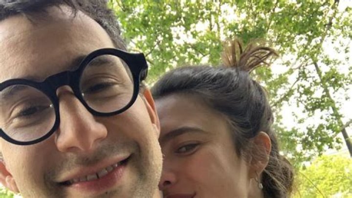 Margaret Qualley Reportedly Engaged To Jack Antonoff – Hollywood Life