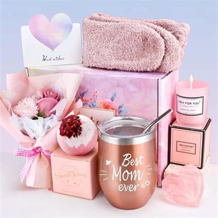 Mother’s Day Gift Guide For New Moms — PICS
