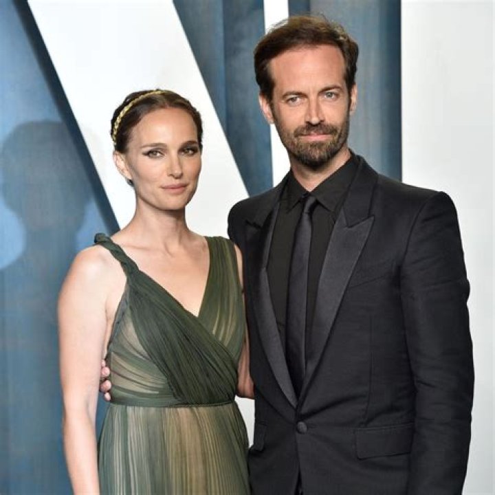 Natalie Portman & Benjamin Millepied Seen Together In Paris: Photo – Hollywood Life