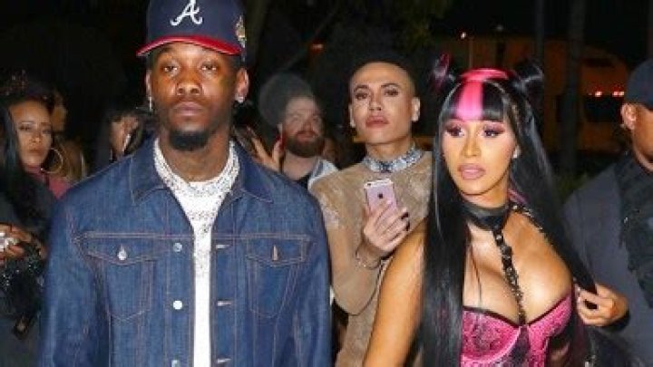 Offset In Club Fight Over Cardi B After She Gets Champagne Sprayed – Hollywood Life