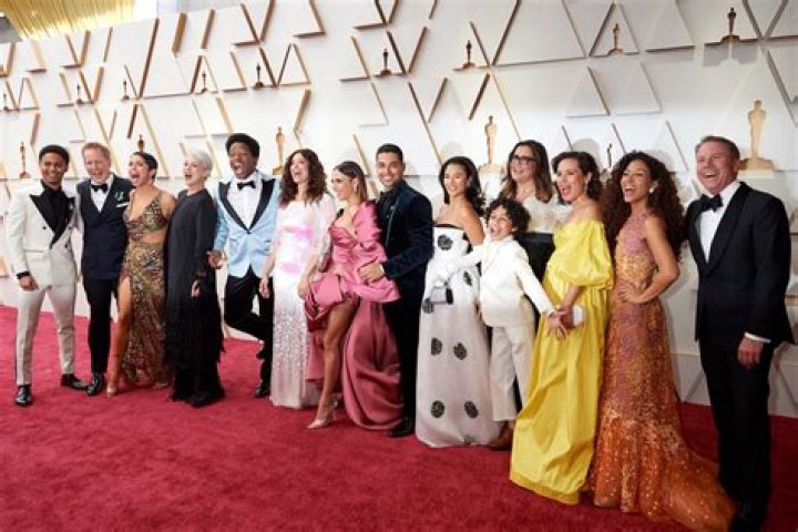 Oscars Arrivals 2019 — See Red Carpet Pictures