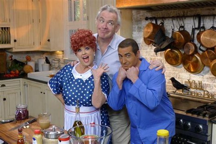Paula Deen — PICS