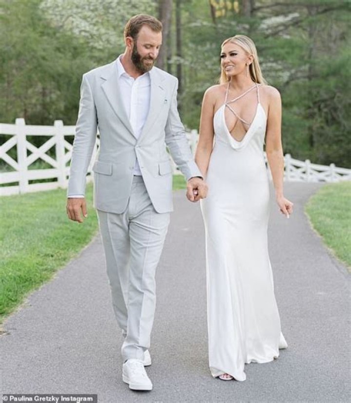 Paulina Gretzky Teases Weekend Wedding To Dustin Johnson: ‘Going To The Chapel’