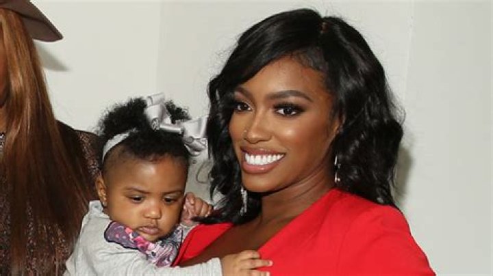 Porsha Williams’ Daughter Pilar, 7 Mos, Claps Her Hands For 1st Time In Adorable Video