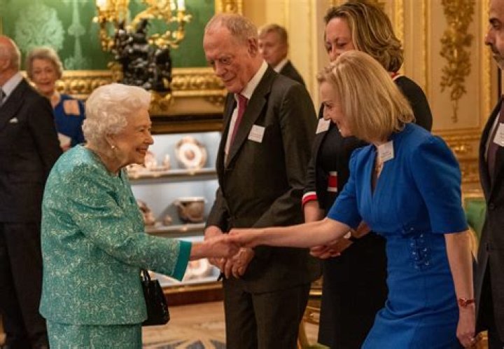 Queen Elizabeth II Officially Invites Liz Truss To Become UK’s New Prime Minister: Photos