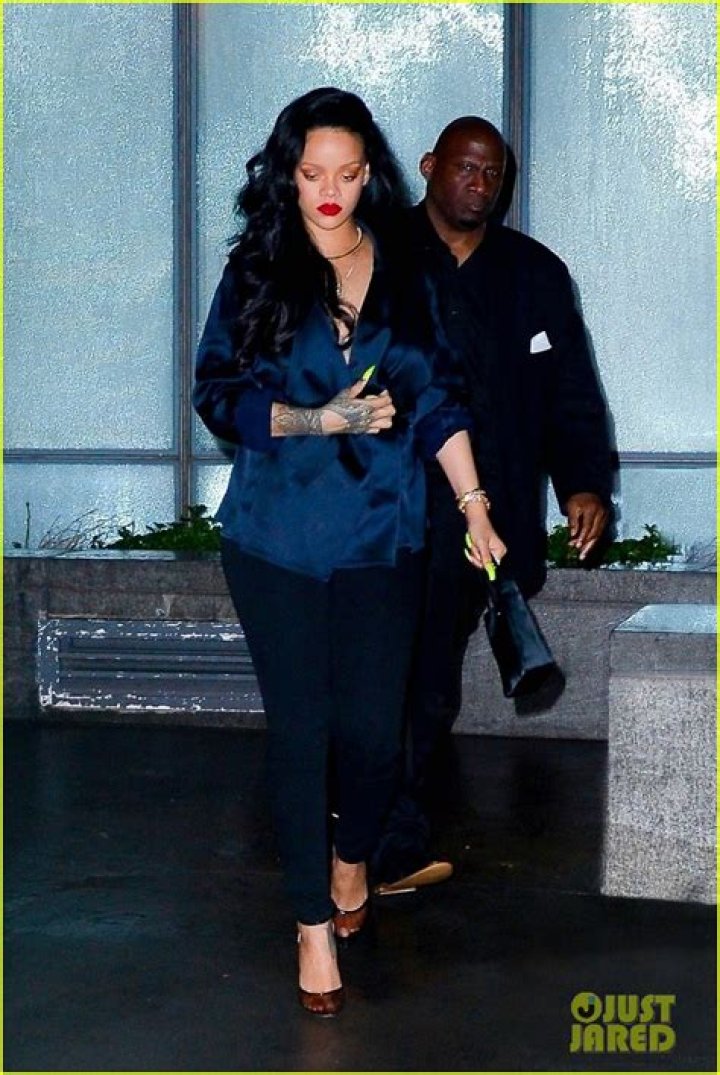 Rihanna Shows Off Her Toned Legs During A Romantic Date Night With BF Hassan Jameel — See Pics