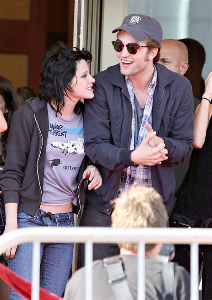 Robert Pattinson & Kristen Stewart's Love In Photos Before Cheating