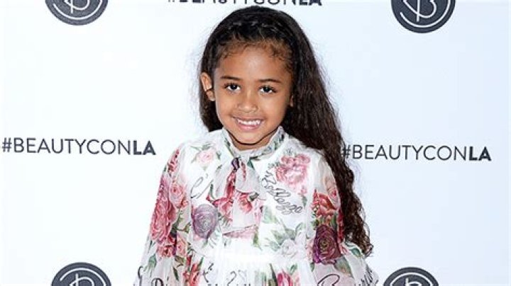 Chris Brown’s Daughter Royalty, 5, Colors with Grandma Joyce Amid Stay-At-Home Order — Watch