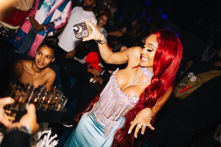 Saweetie Performs At Jingle Ball After Jack Daniel’s Event: Photos – Hollywood Life