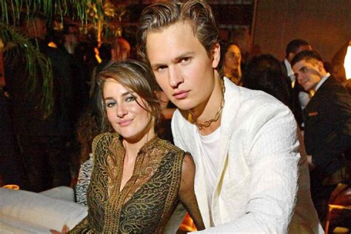 Shailene Woodley & Ansel Elgort Reunite To Recreate ‘Dirty Dancing’ – Hollywood Life