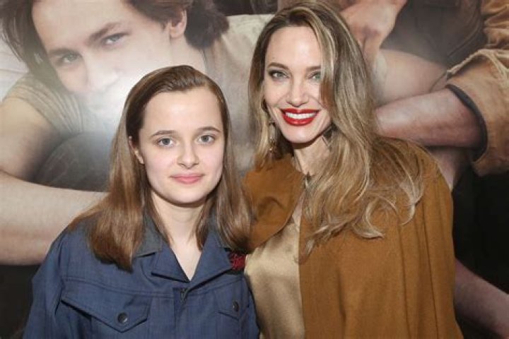 Shiloh Jolie-Pitt, 13, Shops With Mom Angelina Jolie & Sis Vivienne, 11, While Walking On Crutches