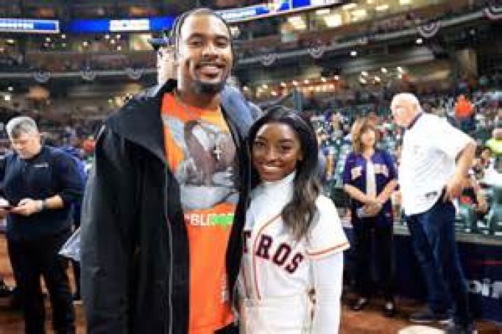Simone Biles Gushes Over Husband Jonathan Owens After His NFL Playoffs Loss: ‘My Heart’