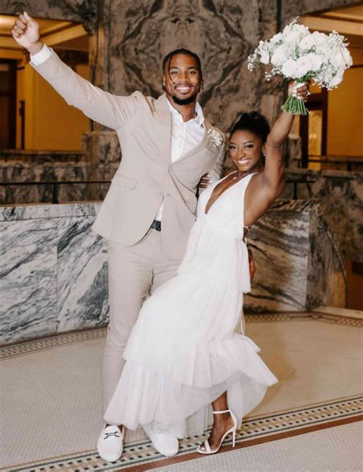 Simone Biles’ Husband Jonathan Owens Celebrates Her Qualifying for 2024 Olympic Games