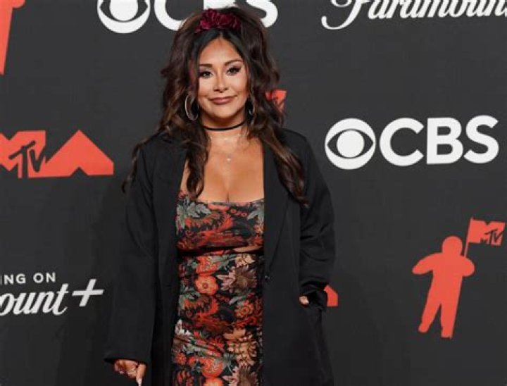 Snooki Debuts Secret Project — Her Very Own Podcast ‘Naturally Nicole’