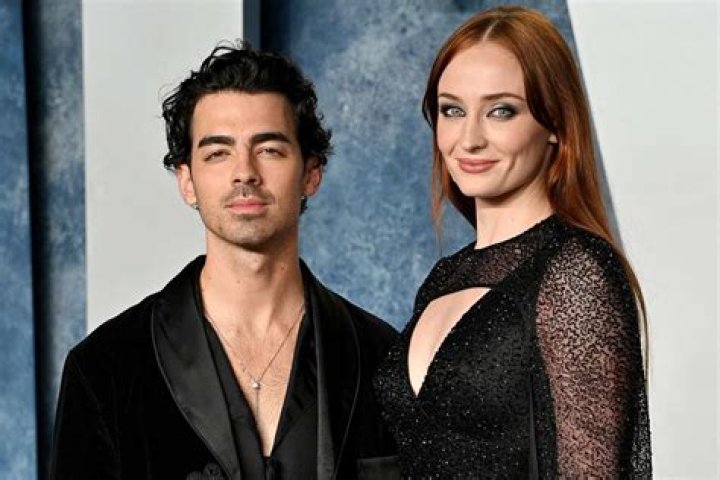 Sophie Turner Rocks White Mini Dress For Date Night With Joe Jonas In Paris — Photo