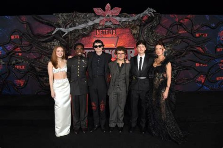 ‘Stranger Things 4’ Premiere: Photos – Hollywood Life