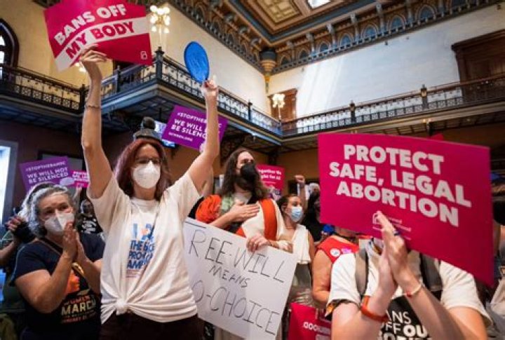 Texas Abortion Clinic Law Struck Down: Why All Women Should Celebrate