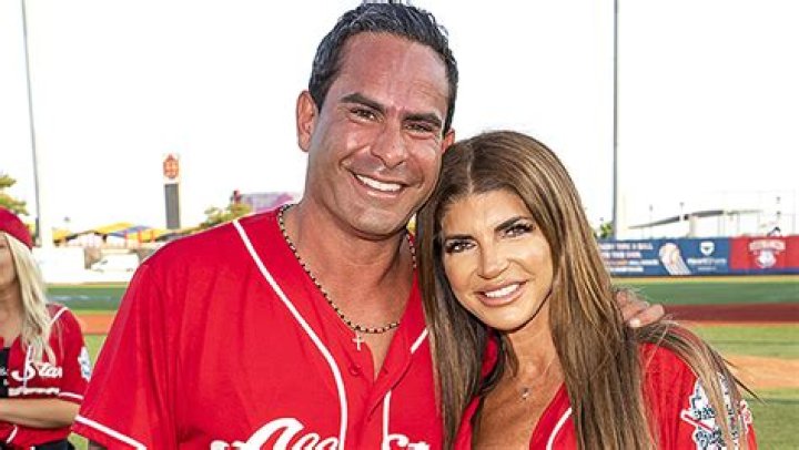 Teresa Giudice, 49, Stuns In Tight Catsuit While Snuggling Up To Luis Ruelas In Nashville