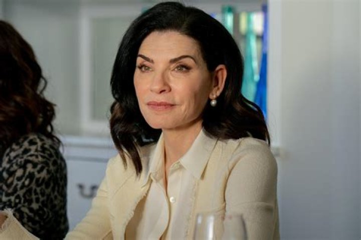 [PICS] ‘The Good Wife’ — Photos Of Julianna Margulies & The Cast – Hollywood Life