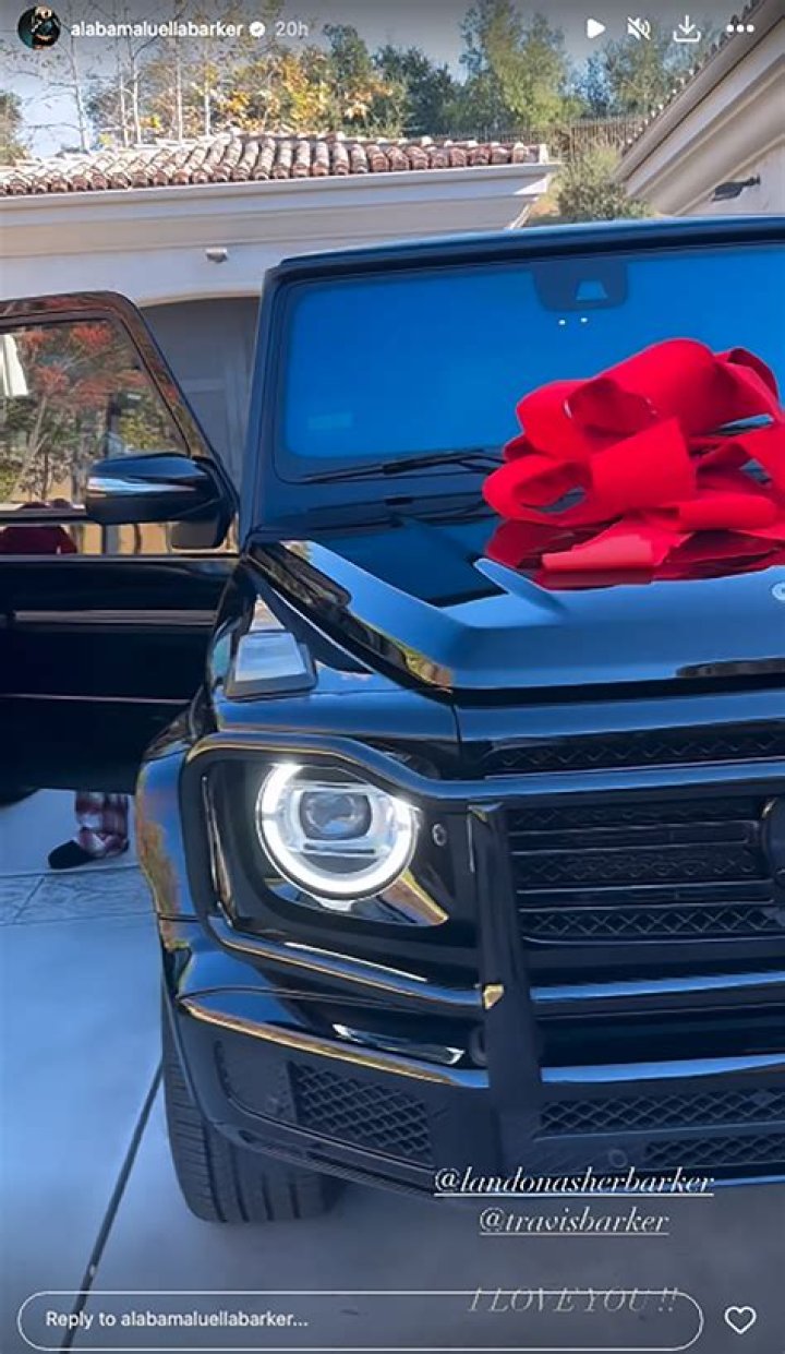 Travis Barker Buys G-Wagons for Kids Landon and Alabama for Christmas – Hollywood Life