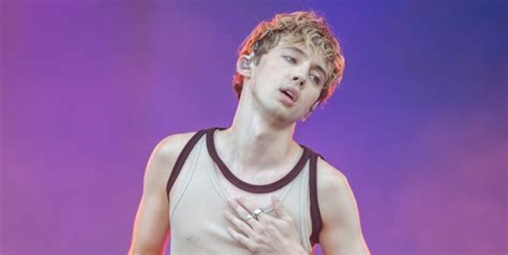 Troye Sivan Blasts Interviewer For Asking ‘Wildly Invasive’ Questions About His Sex Life