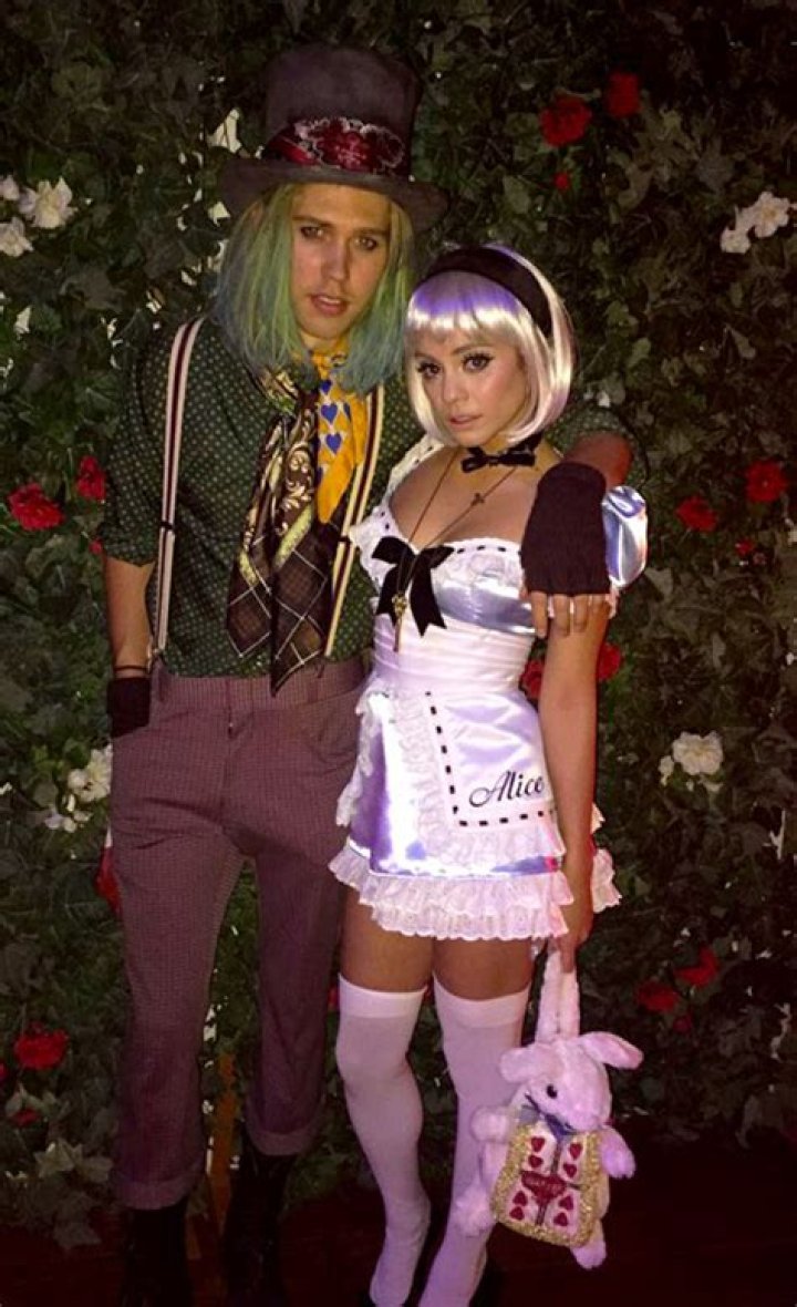 [PICS] Vanessa Hudgens As ‘Alice In Wonderland’ With Austin Butler As Mad Hatter – Hollywood Life