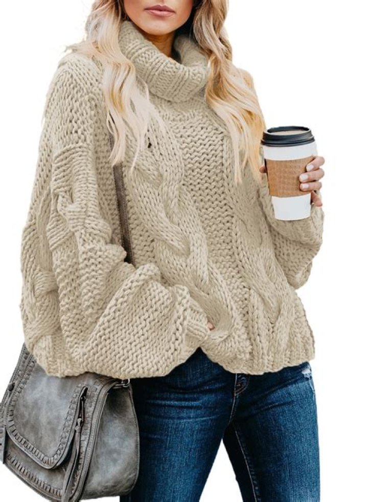 The Top Warm Sweaters For Women in 2023 – Reviews by Hollywood Life – Hollywood Life