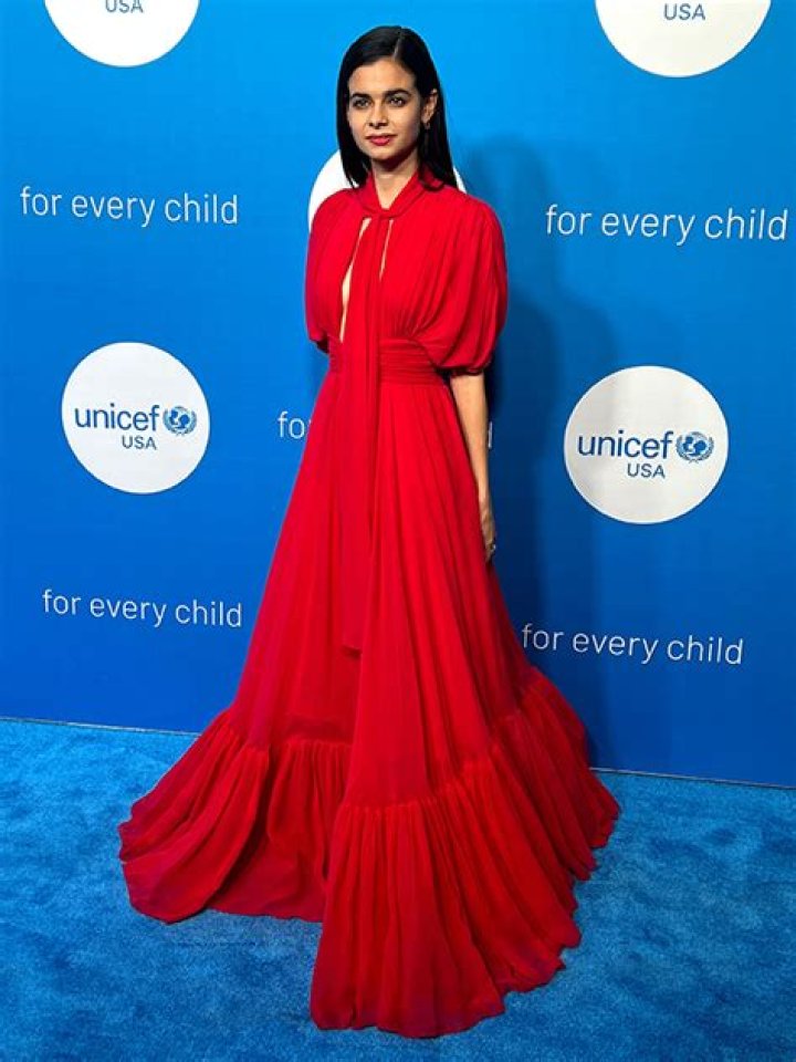 Who Is Aria Mia Loberti? About the ‘All The Light We Cannot See’ Actor – Hollywood Life