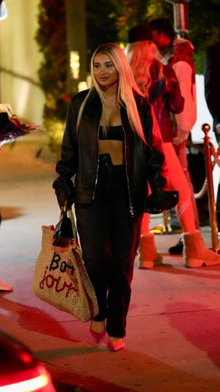 5 Things About Tyga’s Ex-GF Who Accused Him Of Abuse – Hollywood Life