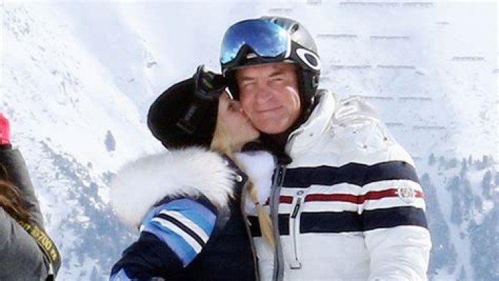 Who Is Chris Cline? 5 Things About Elin Nordegren’s Ex Who Died – Hollywood Life