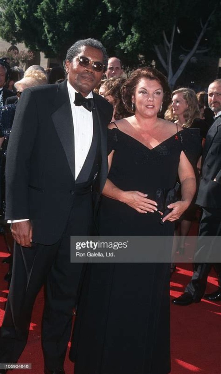 Who Is Clarence Williams? 5 Things About The Dead ‘Mod Squad’ Actor – Hollywood Life