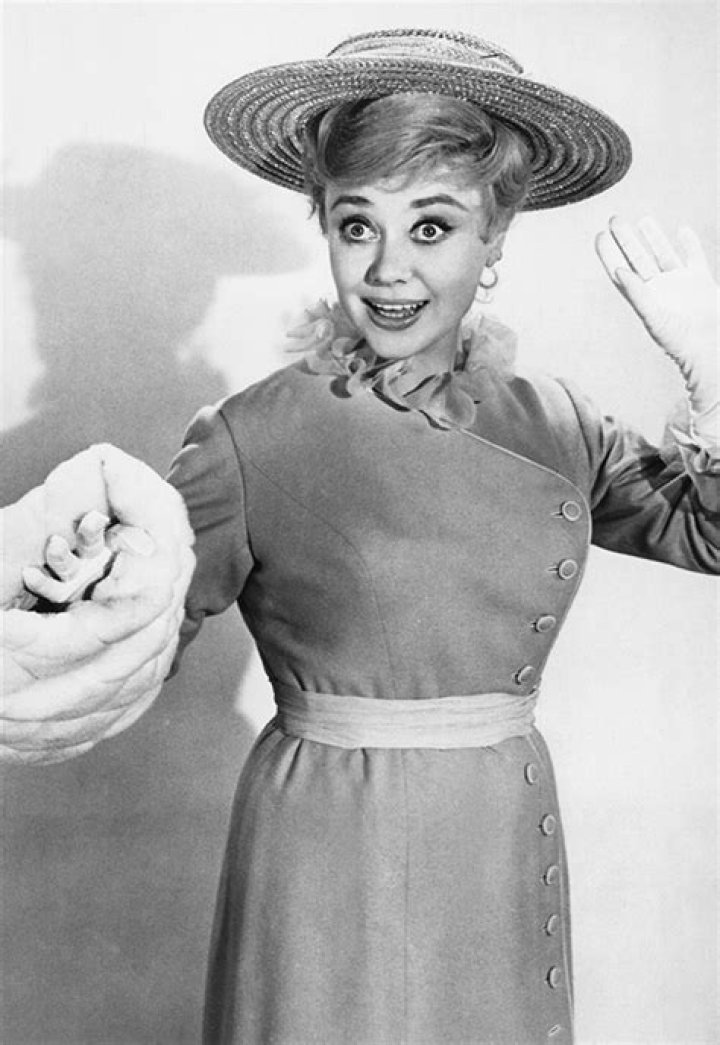 Who is Glynis Johns? All About ‘Mary Poppins’ Actress Dead at 100 – Hollywood Life