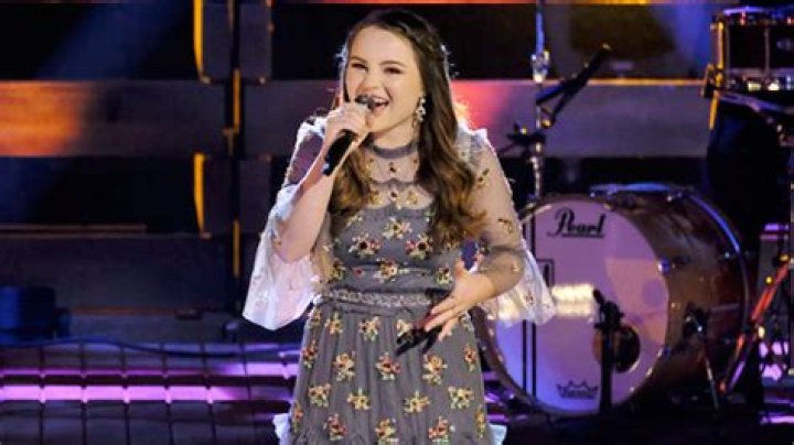 Who Is Kat Hammock? 5 Things To Know About ‘The Voice’ Contestant – Hollywood Life