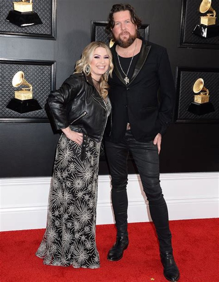 Who Is Zach Williams? Get to Know the Christian Rock Artist – Hollywood Life