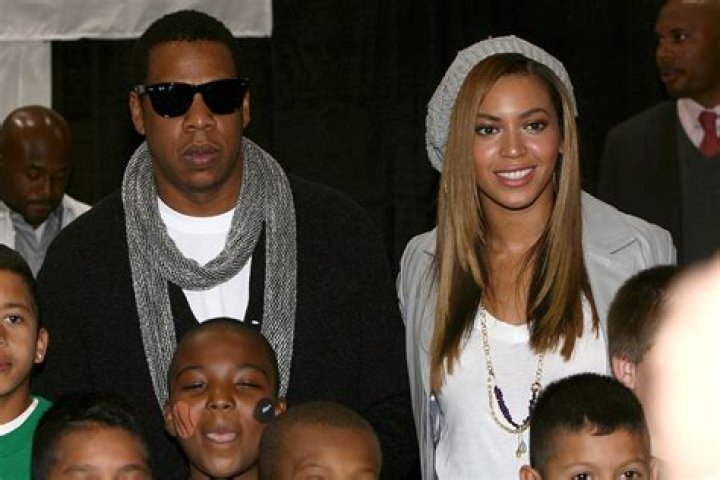 Beyonce & JAY-Z: Why They Are Choosing To Keep The Twins’ Childhood Out Of The Public Eye