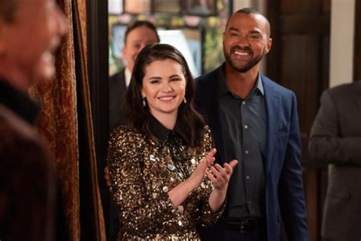 EP On Joe’s Future & His Mom – Hollywood Life