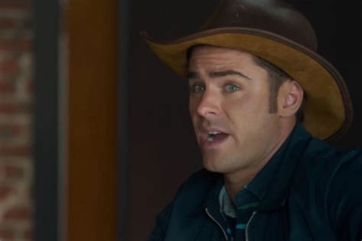 Watch Funny ‘Mike & Dave’ Clip – Hollywood Life