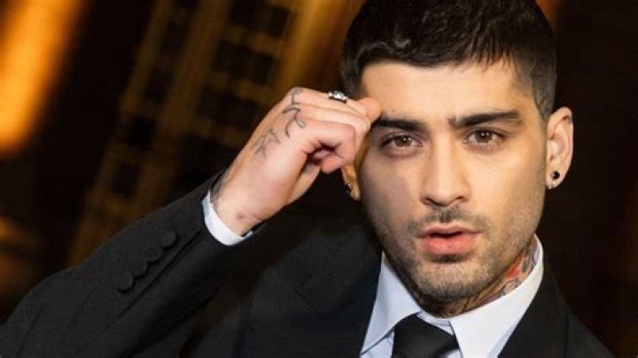 Zayn Malik Announces New Deal With RCA To Make ‘Real Music’ — Dissing One Direction?